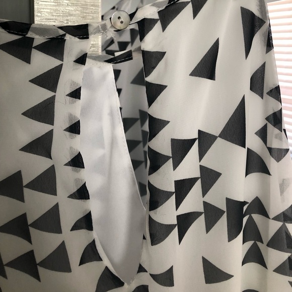 Dress​​​​​​​​​​ - Picture 4 of 4